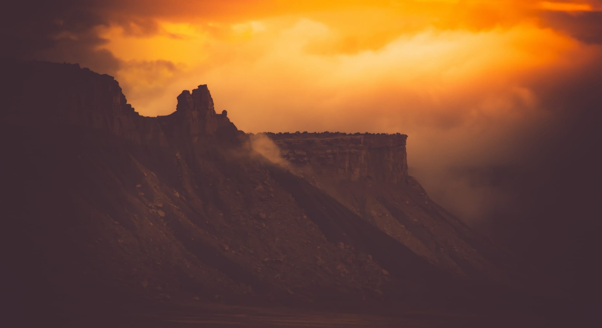 Red rock sunset over Southern Utah — Buy or Sell a home with Ty Simister